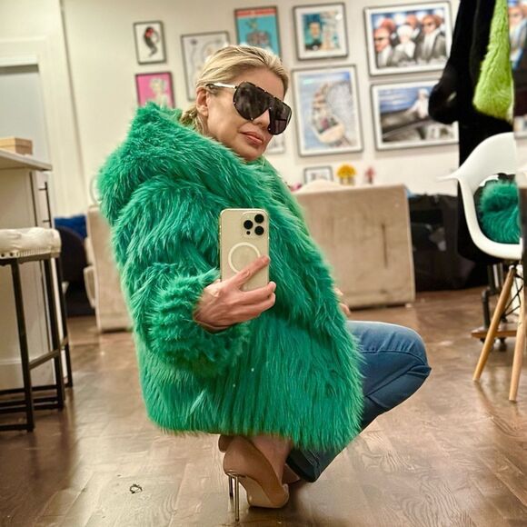 Lala Parker THE TWILA textured faux fur hooded jacket in Columbian Emerald - Picture 5 of 10